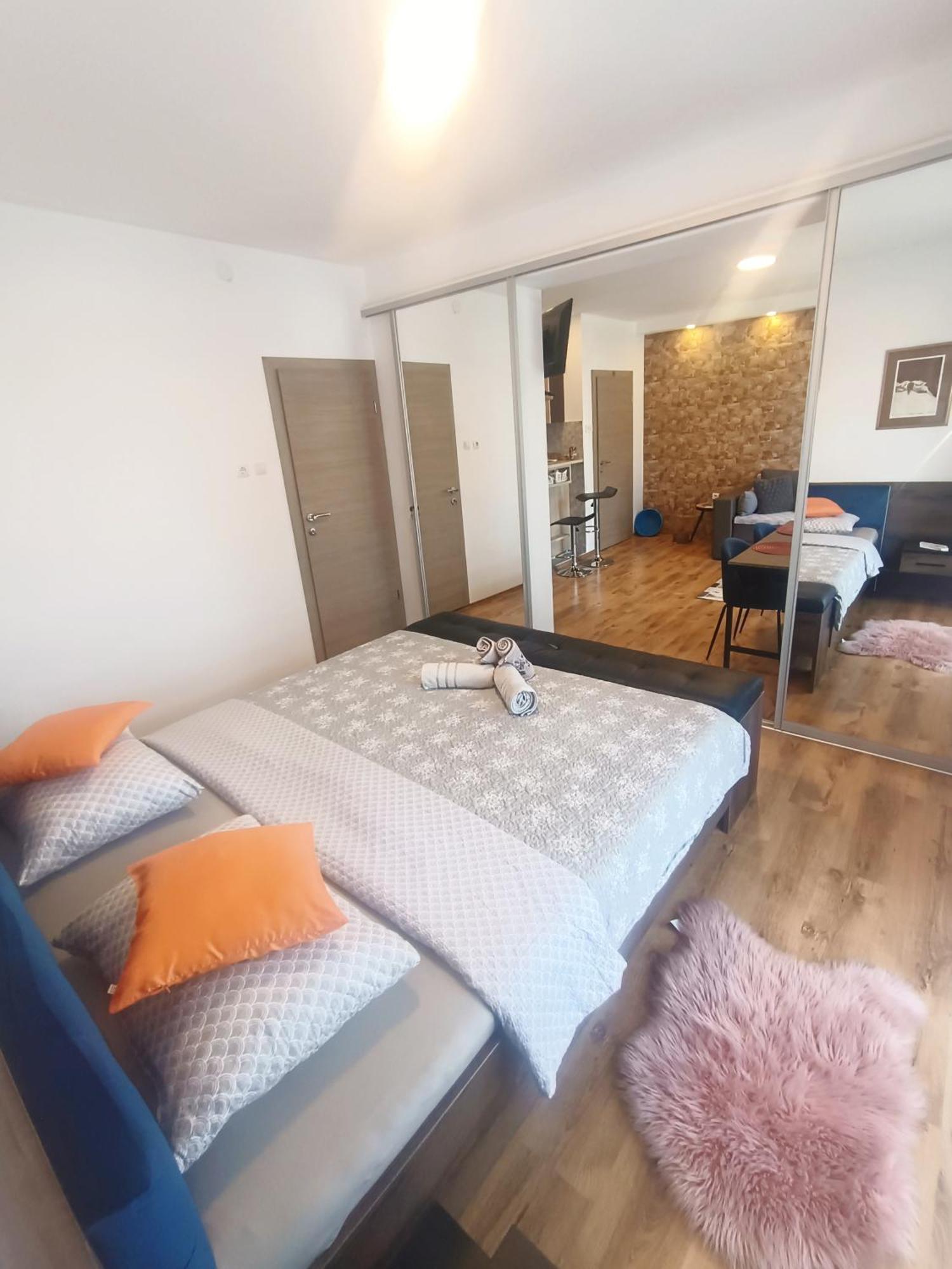 Jacky / Sea View Apartament